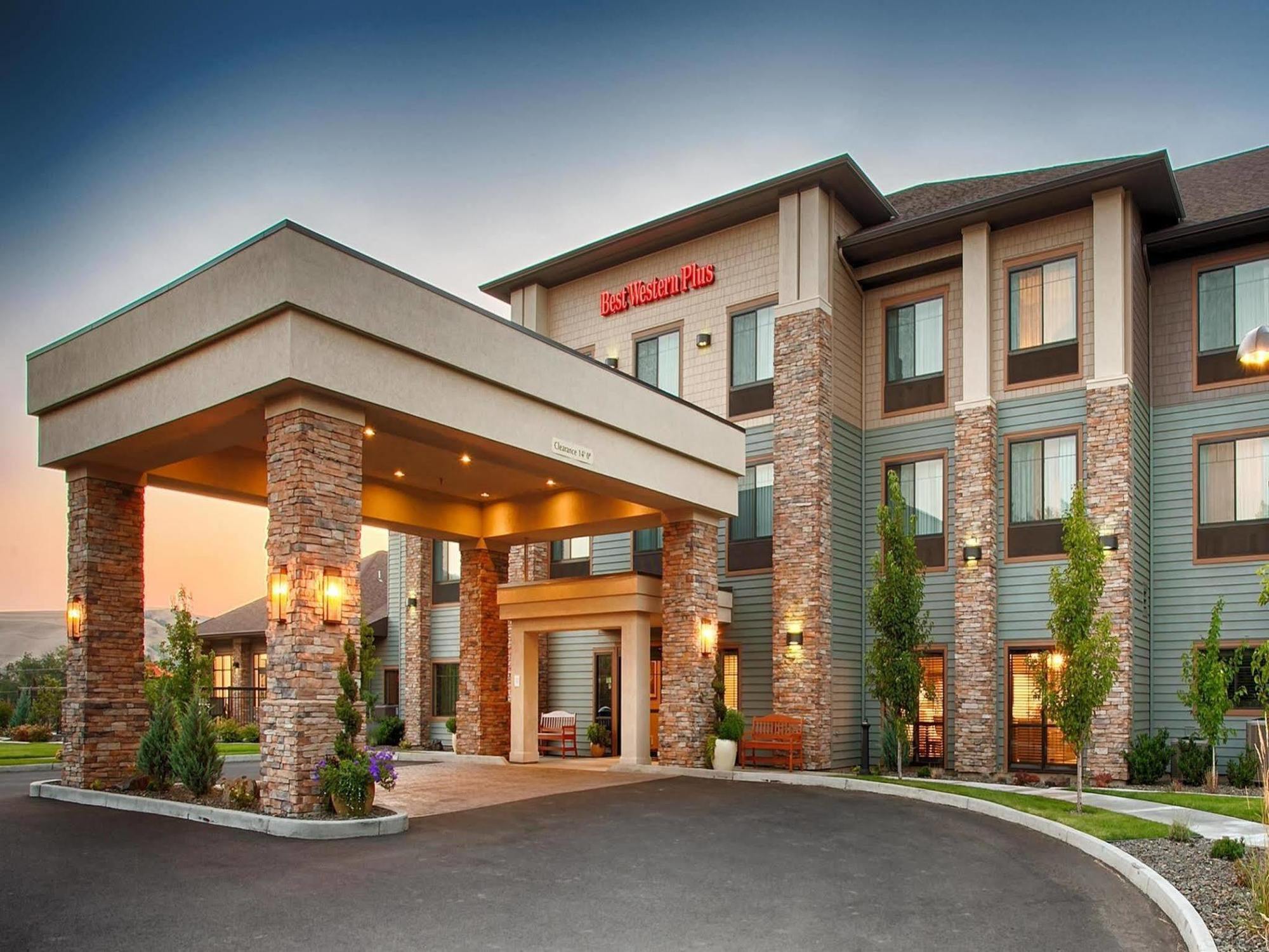 Best Western Plus Dayton Esterno foto